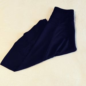 dressbarn black A-line skirt - size small